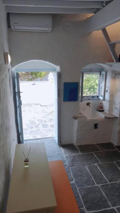 Appartement Hidden Gem - Sifnos, Kastro. à Kástron Extérieur photo