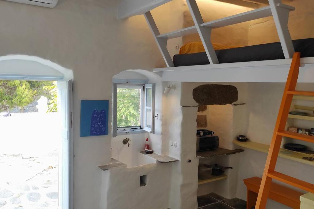 Appartement Hidden Gem - Sifnos, Kastro. à Kástron Extérieur photo